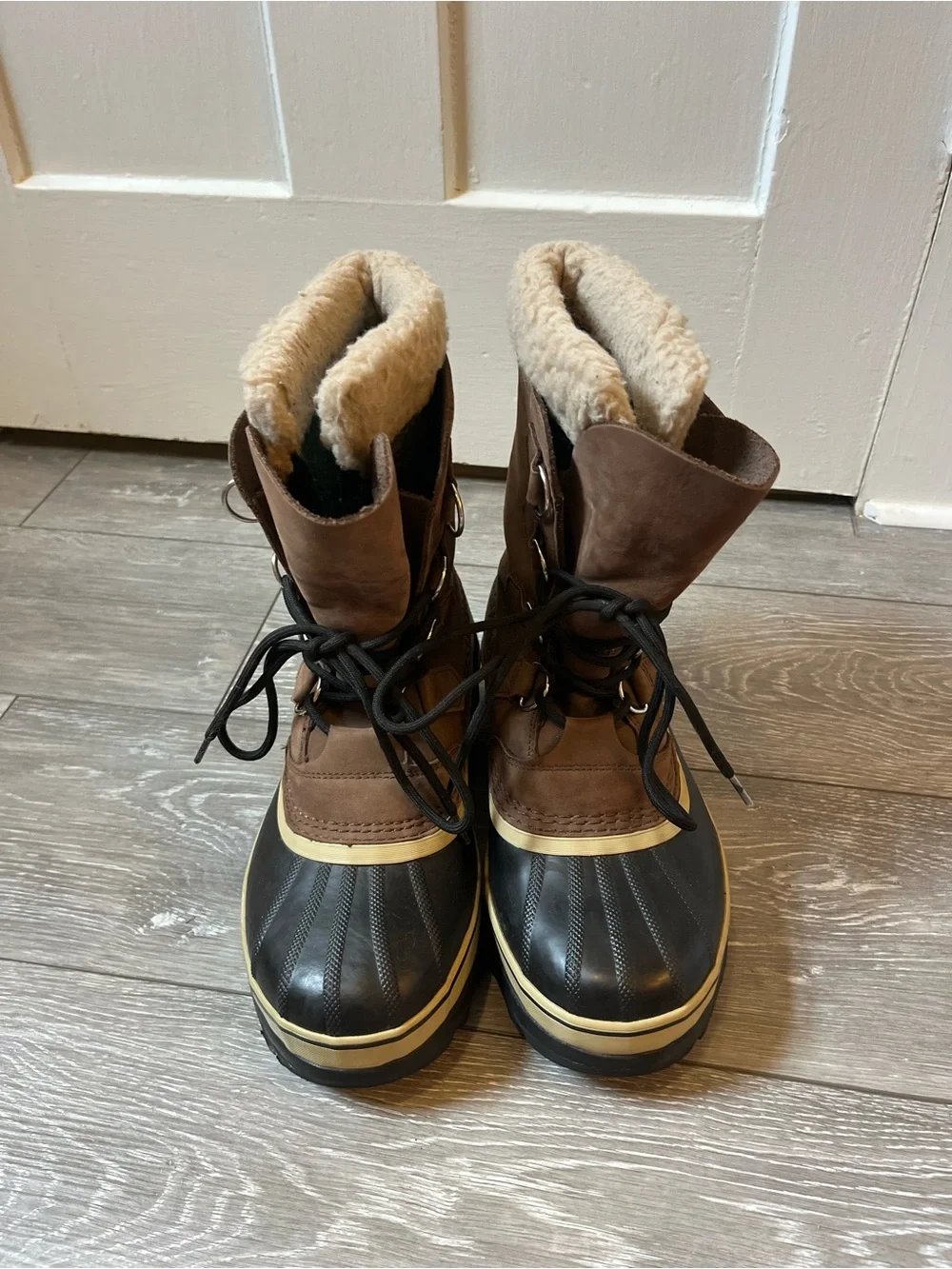 Men’s Sorel Caribou Winter Boots Bruno Size M 8 waterproof design